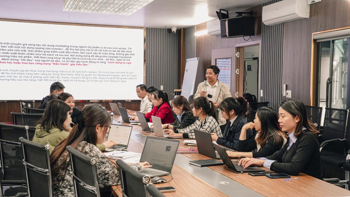 Khóa Học AI Marketing Tại HVMO- Hỗ trợ trọn đời và cộng đồng