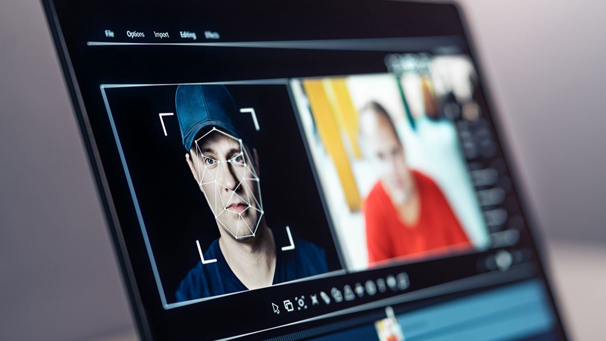 Công Cụ Phát Hiện Video Bằng AI Là Gì?