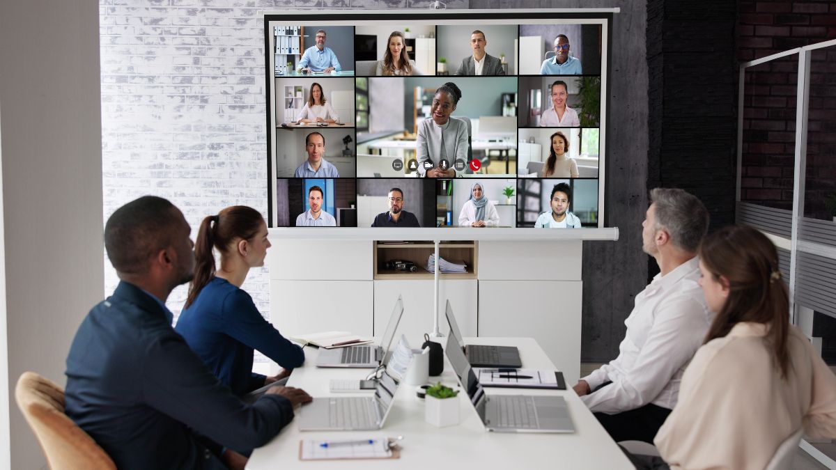 Ứng dụng của Video AI trong Marketing- Tạo video đào tạo nội bộ