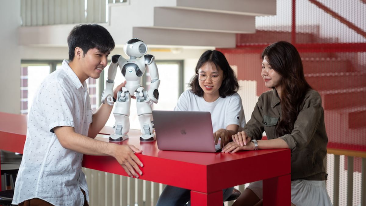 Top 17 Địa Chỉ Đào Tạo AI Uy Tín Nhất- Đại học RMIT