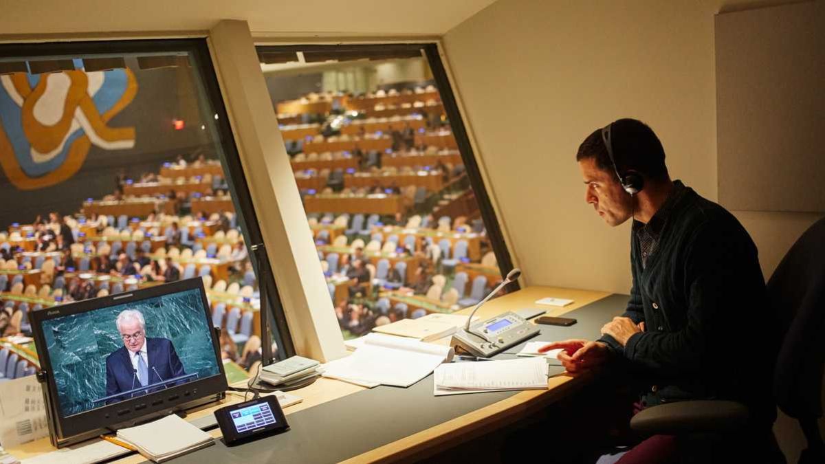 Lĩnh Vực Dịch Thuật Online Tại Nhà - Phiên dịch