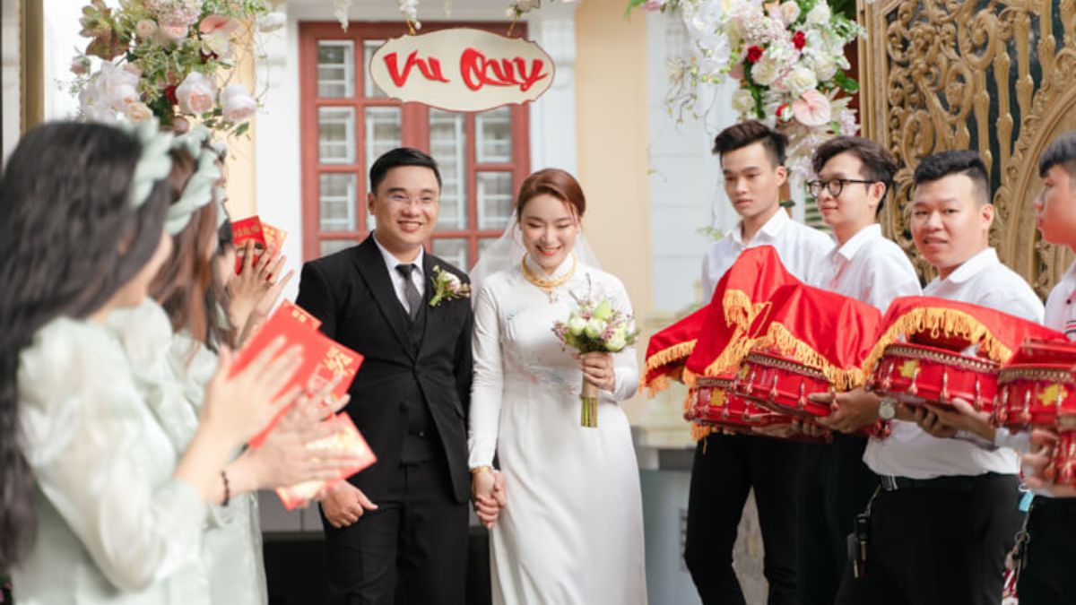 Vì Sao Nên Chọn Dịch Vụ Làm Video Ảnh Cưới Tại HVMO- Đội ngũ tôn trọng sự tự nhiên