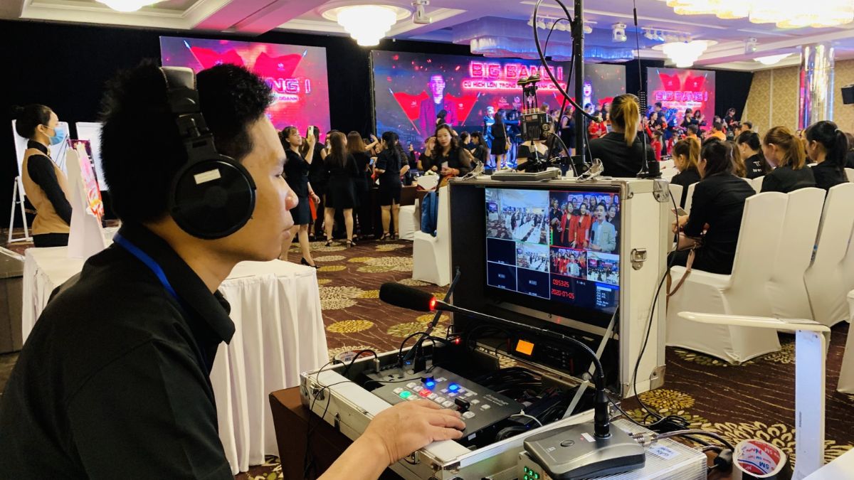 Lợi Ích Khi Sử Dụng Dịch Vụ Làm Video Sự Kiện