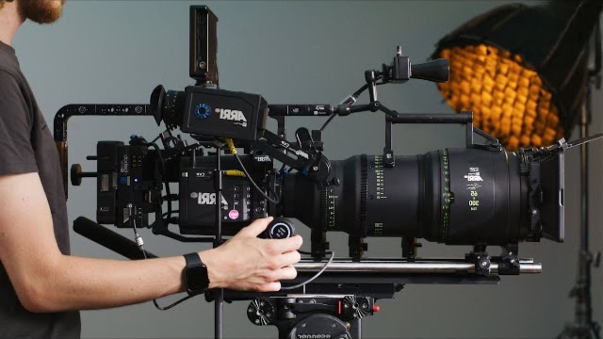 Dịch Vụ Làm Video Chuyên Nghiệp Tại HVMO- Thiết bị hiện đại