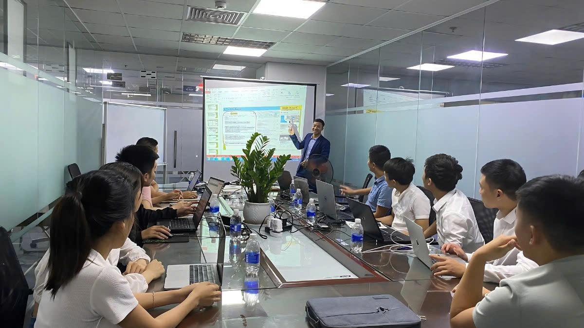 Nội dung khóa học AI được cá nhân hóa theo nhu cầu