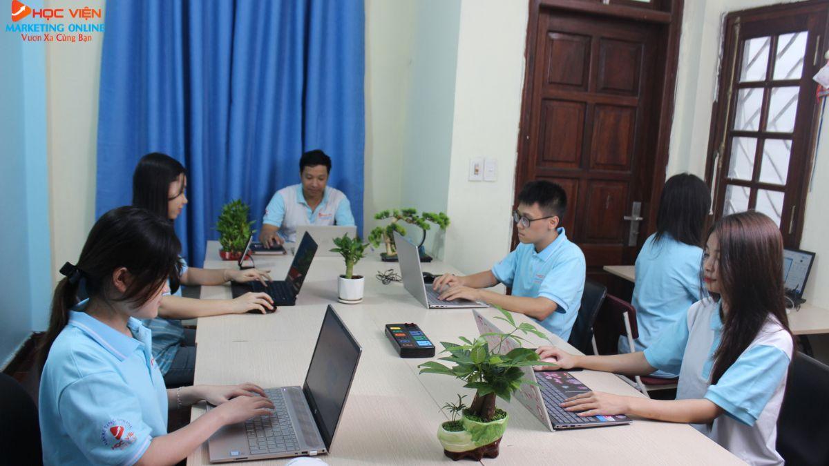 Địa chỉ Trung tâm đào tạo khóa học Tiktok Shop uy tín hiện nay
