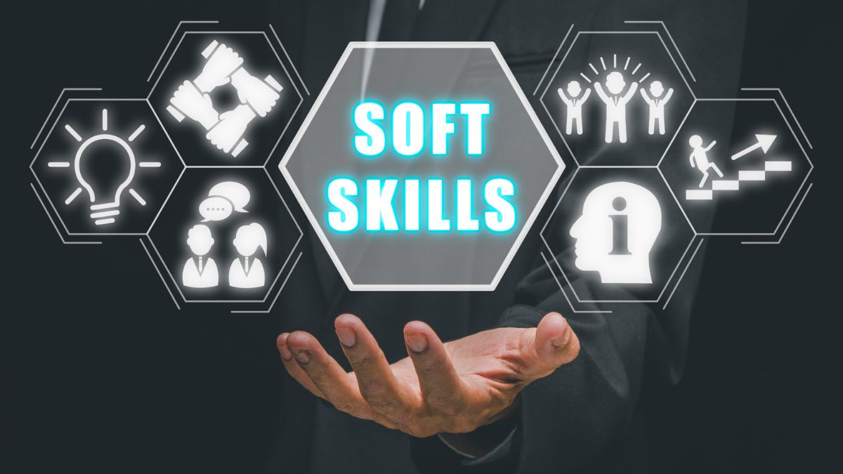 Xu Hướng Thị Trường Nhân Lực Khi AI Lan Rộng