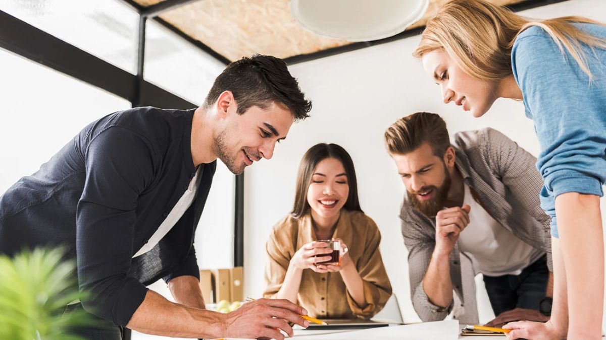 Kỹ Năng Mềm Khi Kiếm Tiền Với AI- Khả năng thích nghi và học liên tục