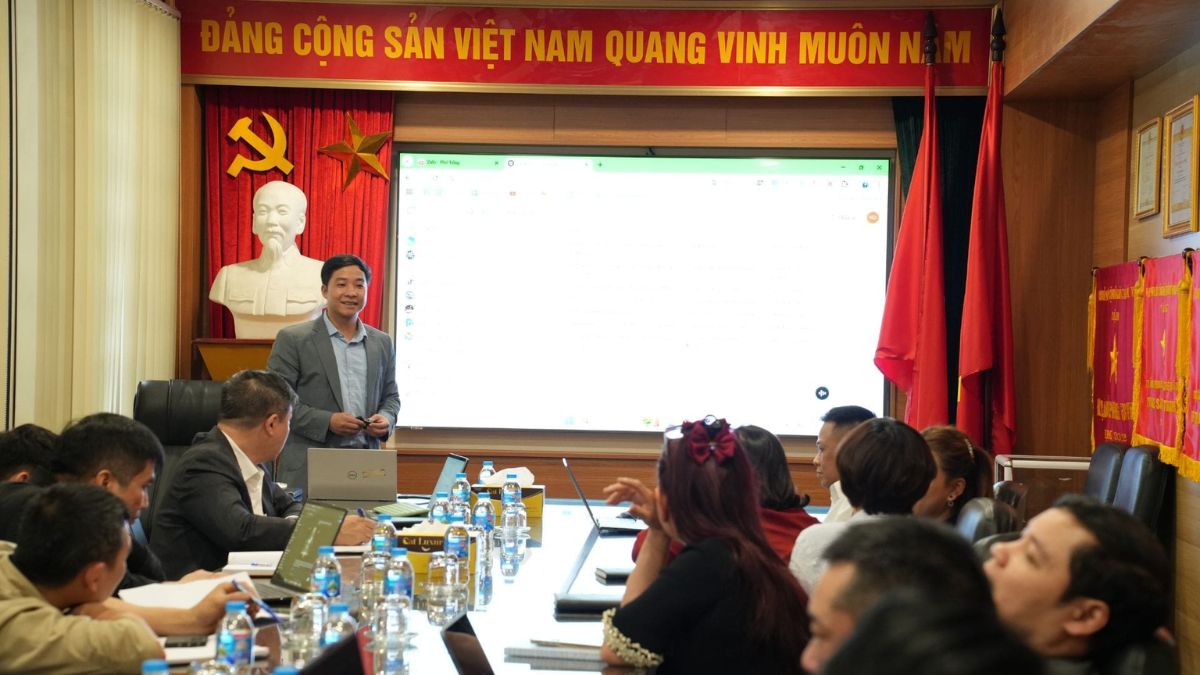 Vì Sao Nên Học AI Tại HVMO- Lối giảng dạy dễ hiểu