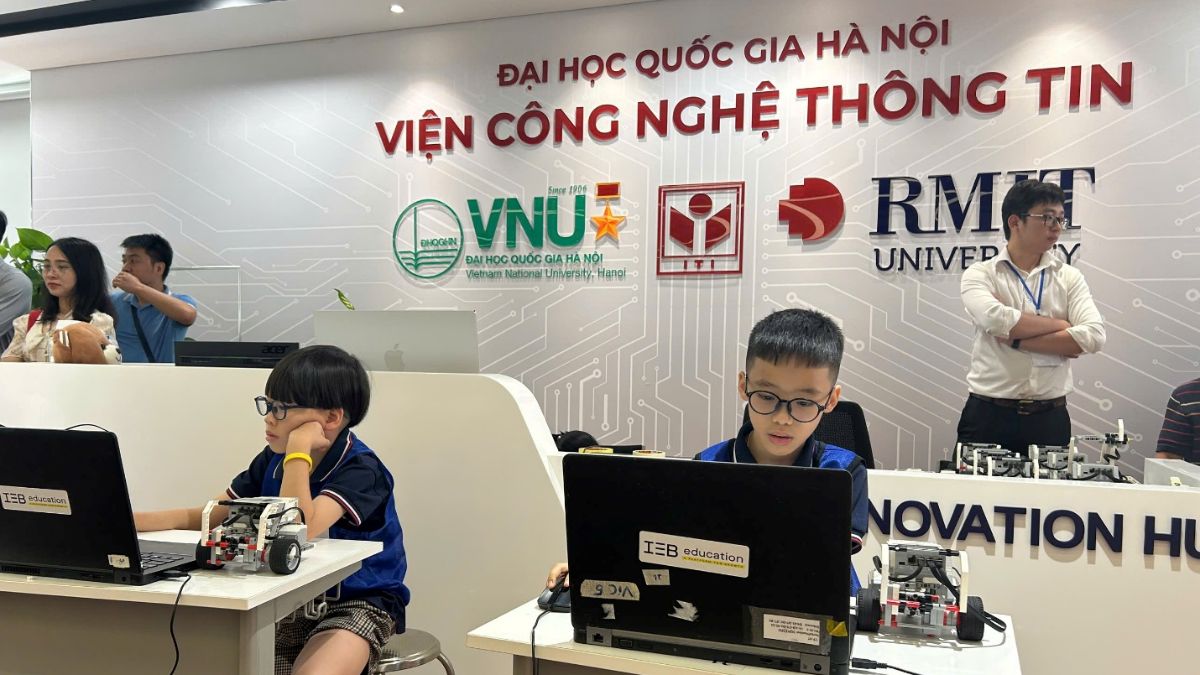 Top Trung Tâm Đào Tạo AI Cho Doanh Nghiệp-ITI