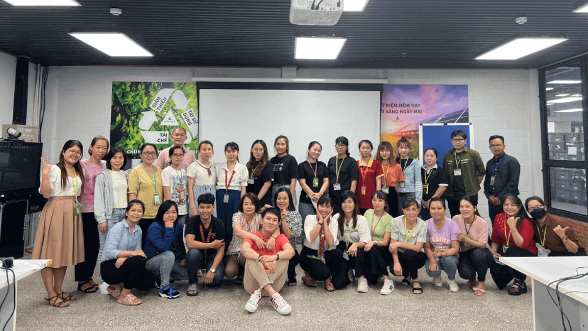 Top Trung Tâm Đào Tạo AI Uy Tín- UniTrain