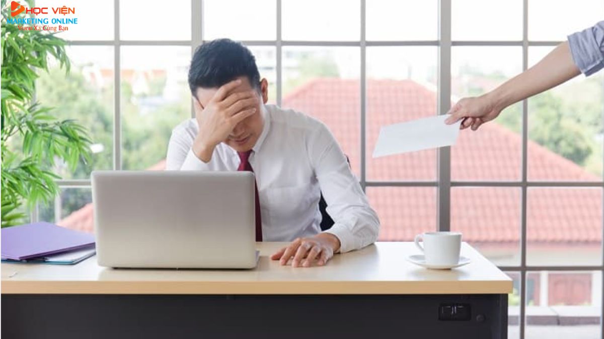 4 sai lầm phổ biến cần tránh khi triển khai video AI trong doanh nghiệp- Không đào tạo nhân viên đầy đủ
